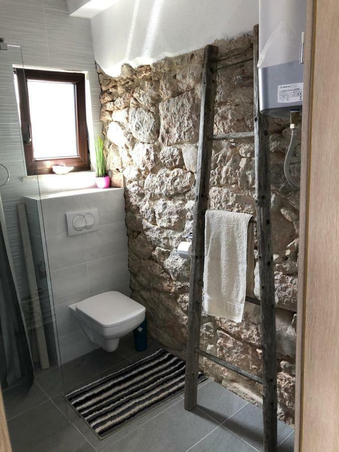 Studio Apartman Braco Рисика Экстерьер фото